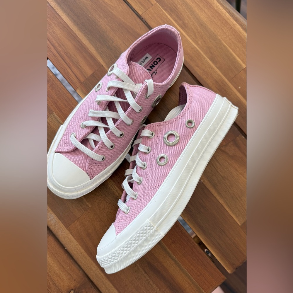 CONVERSE Chuck 70 Metal Rings Low Top Size 7,5 Women's Shoes Pink